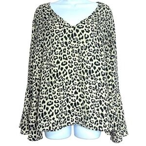 Krazy Kat Blouse Womens XL Leopard Print Boho Bell Sleeve Flowy Tunic Top‎
